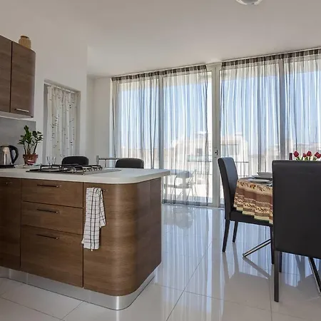 Windsor Penthouse No 9 Lejlighed